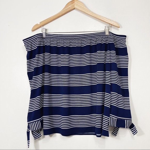 Reitmans Navy Stripe Off Shoulder Tie Sleeve Cropped Top Size XL - Picture 2 of 10